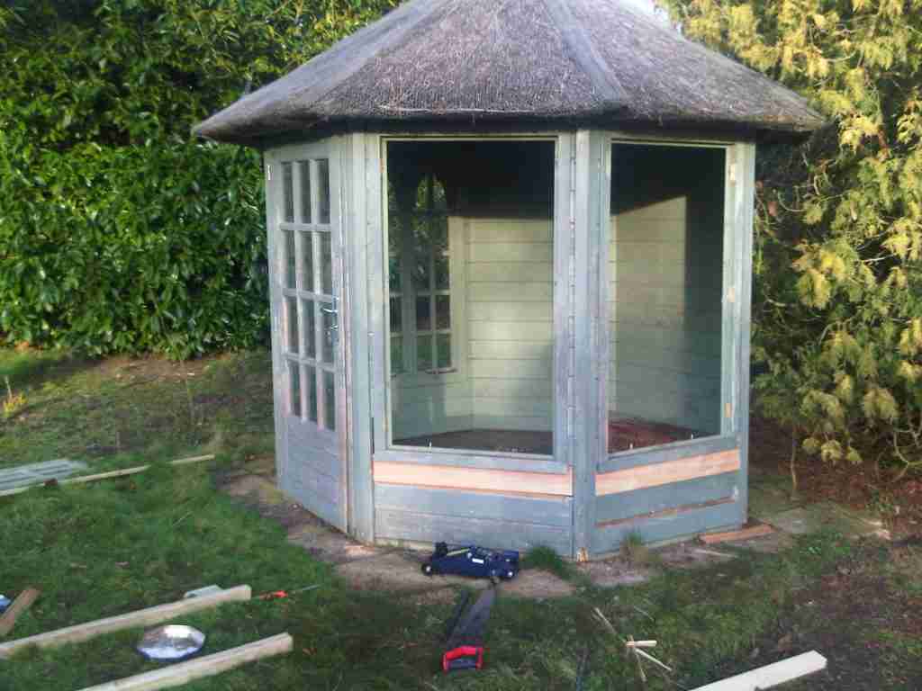 Re build summer house Buntingford