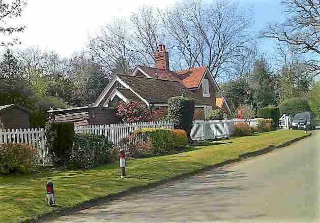 Paint Fencing Welwyn Garden City