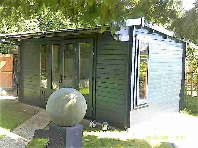 Paint Summerhouse Shed Harpenden