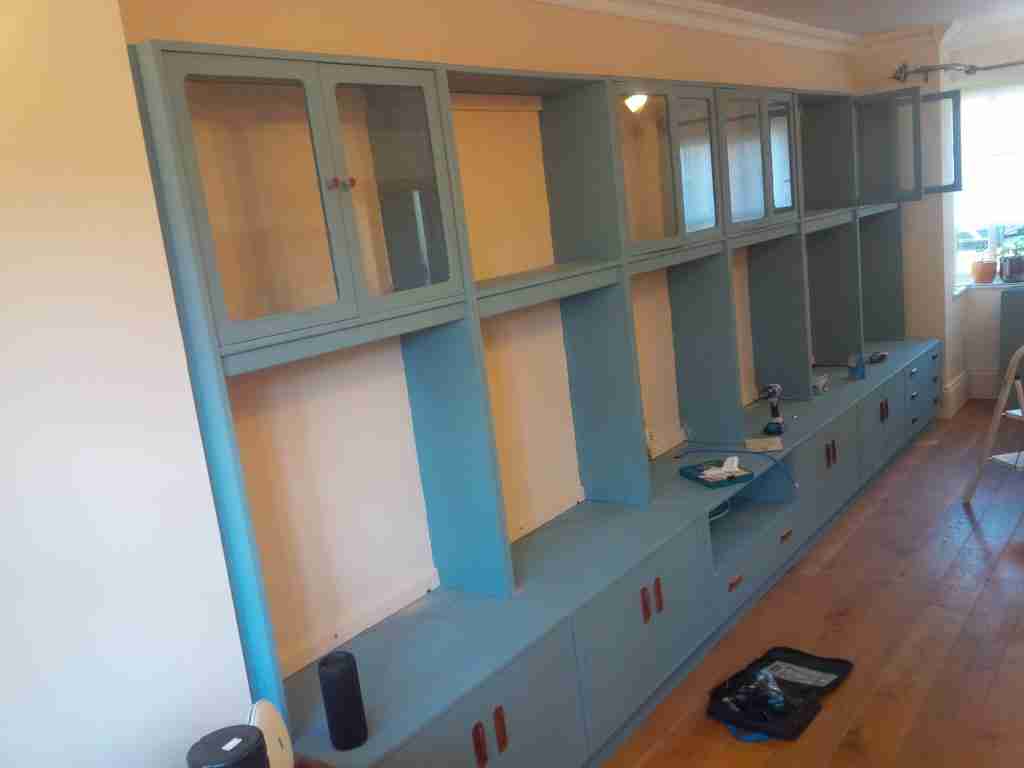 Spray paint furniture